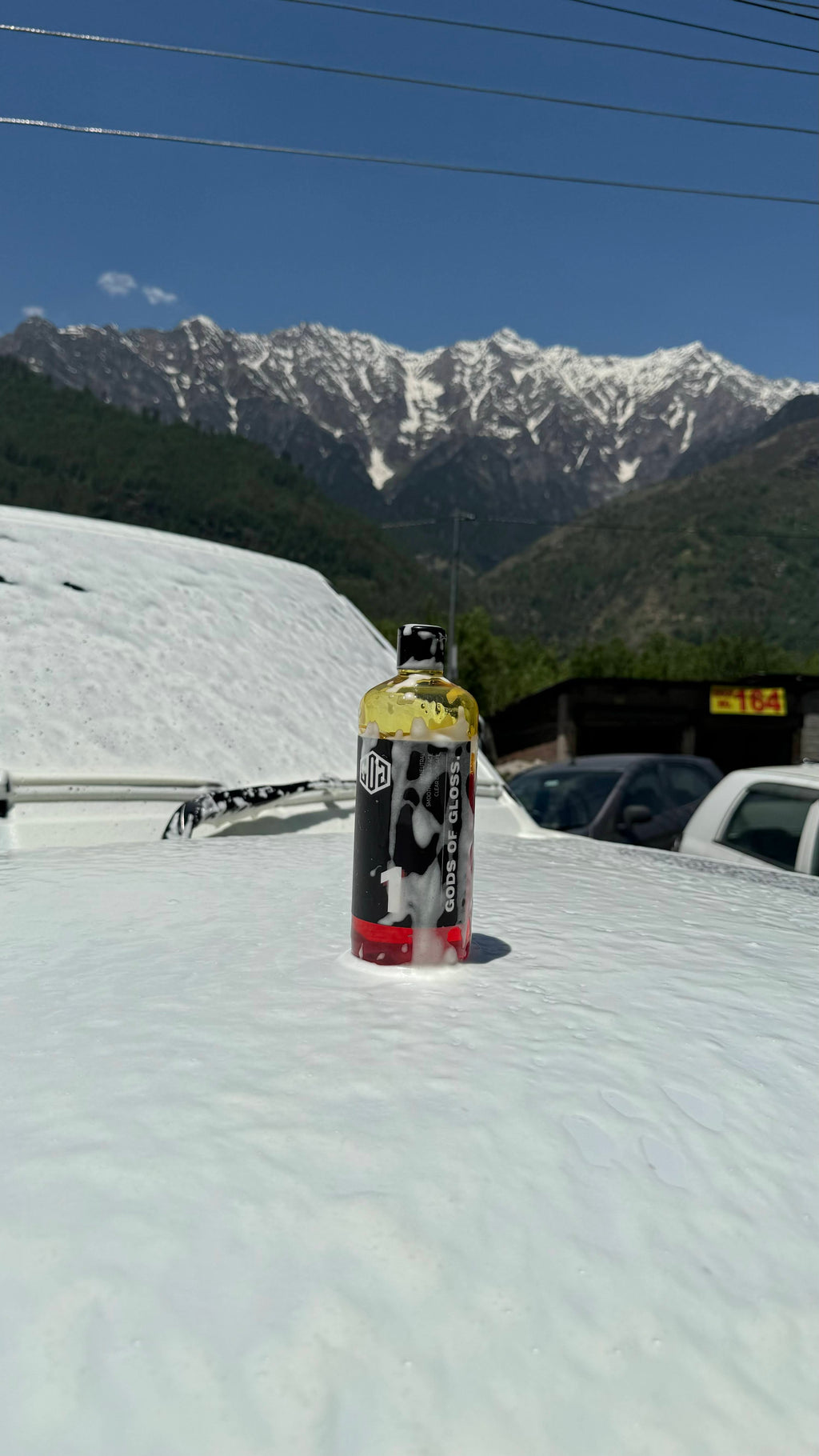 REVIVE – Premium Foam Car Wash Shampoo