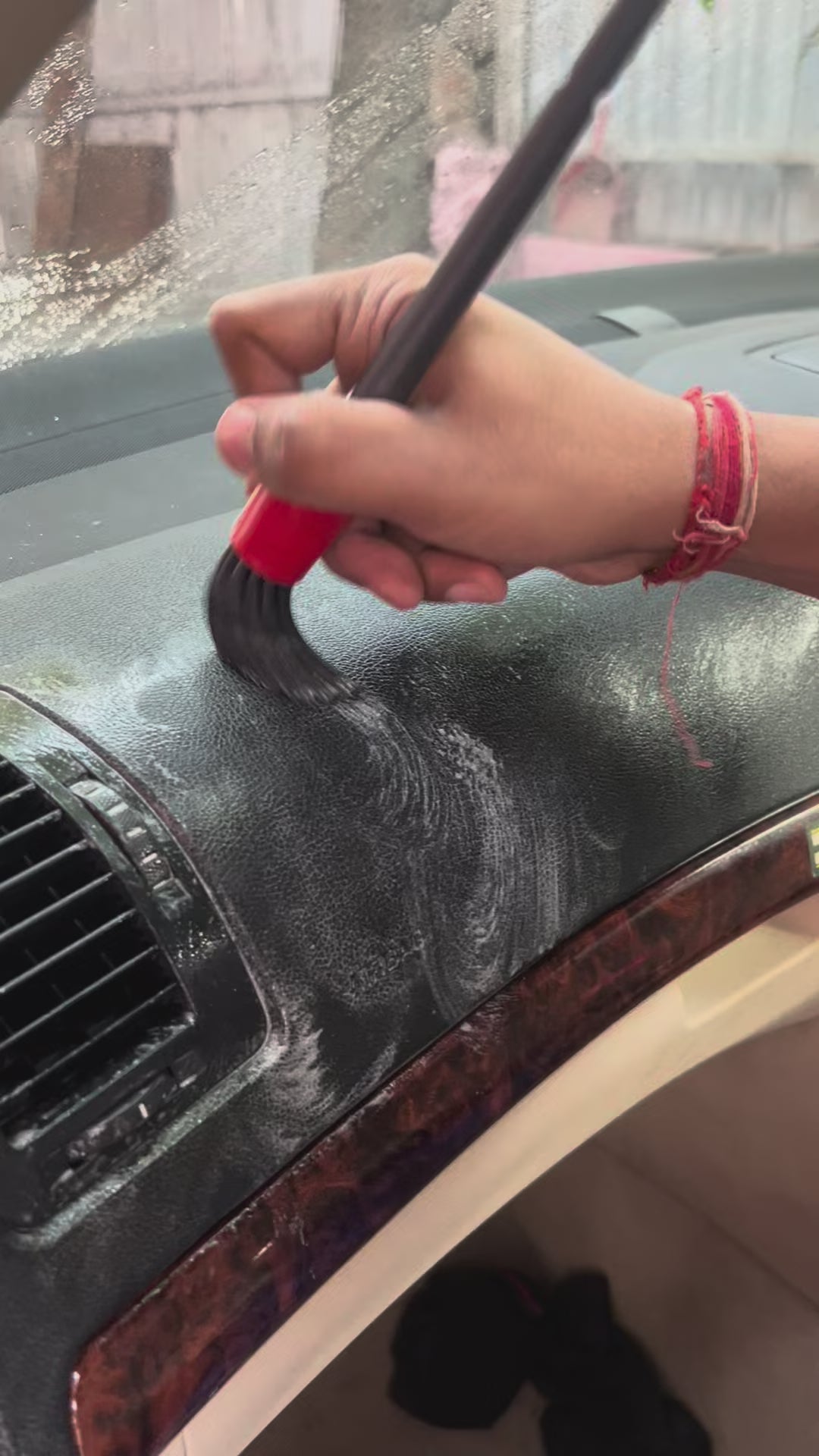 5-in-1 Interior Detailing Brush Set