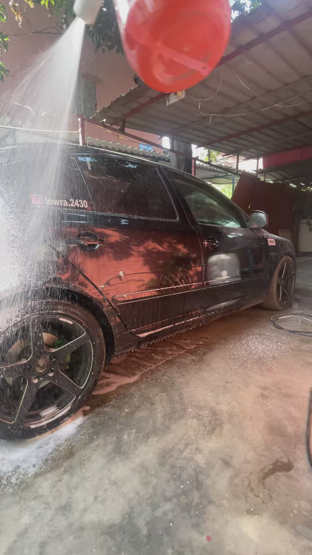 REVIVE – Premium Foam Car Wash Shampoo